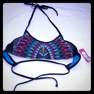 NWT Xhileration Bikini Top